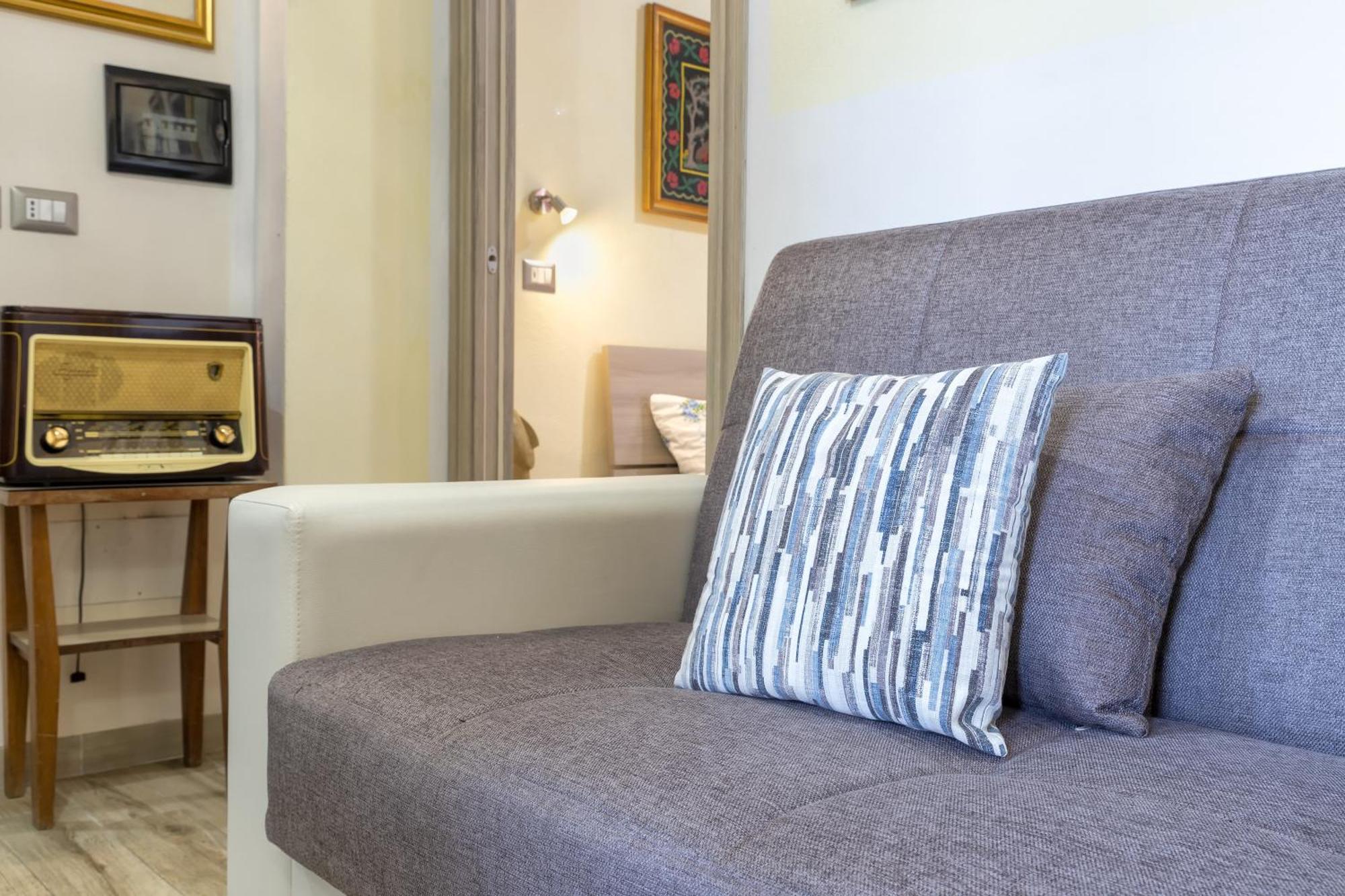 Relax House And Fitness 9 Apartment Villanova Monteleone Bagian luar foto